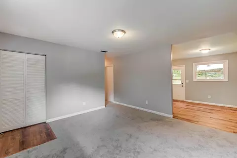 1651 Quebec Rd, Cincinnati, OH 45205 photo 3