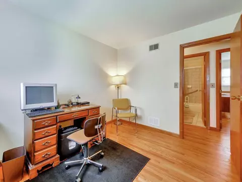 10631 Forestdale Ln, Cincinnati, OH 45240 photo 21