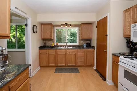 282 Jupiter Dr, Cincinnati, OH 45238 photo 8