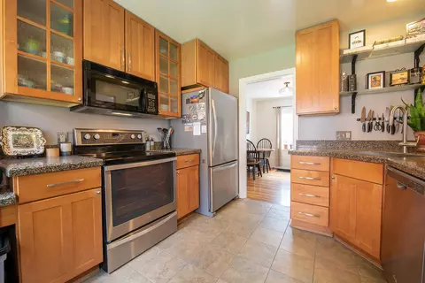 4308 Grove Ave, Mariemont, OH 45227 photo 11