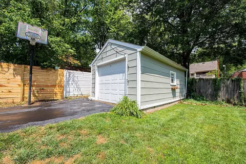 4308 Grove Ave, Mariemont, OH 45227 photo 25