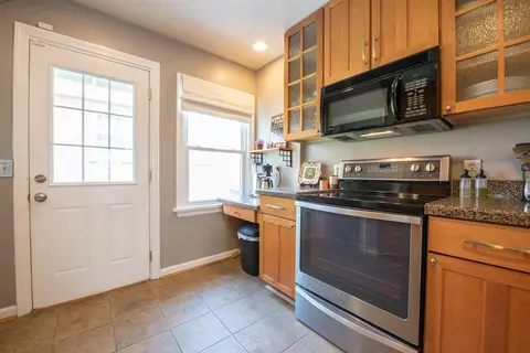 4308 Grove Ave, Mariemont, OH 45227 photo 9