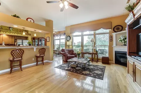 836 Cypresspoint Ct, Cincinnati, OH 45245 photo 8