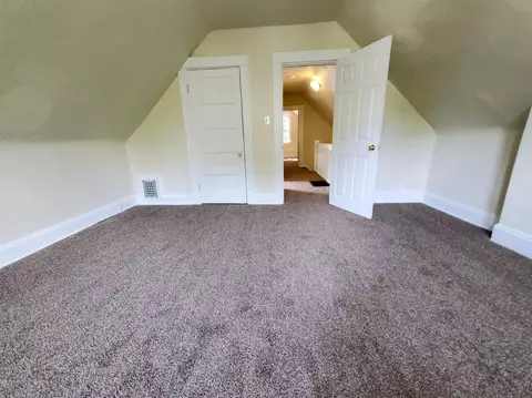 1433 Manss Ave, Cincinnati, OH 45205 photo 20