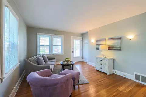 4338 Eileen Dr, Cincinnati, OH 45209 photo 6