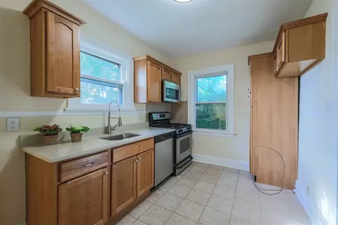 4338 Eileen Dr, Cincinnati, OH 45209 photo 10