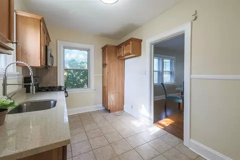 4338 Eileen Dr, Cincinnati, OH 45209 photo 12