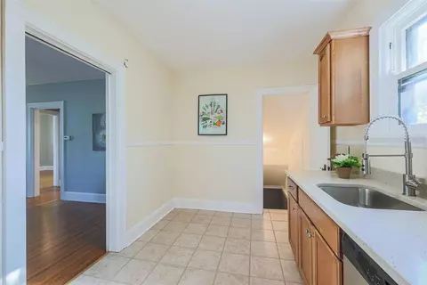 4338 Eileen Dr, Cincinnati, OH 45209 photo 11
