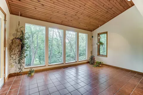 4283 Marcrest Dr, Cincinnati, OH 45211 photo 17