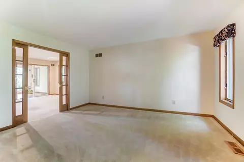 4283 Marcrest Dr, Cincinnati, OH 45211 photo 15