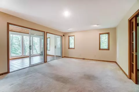 4283 Marcrest Dr, Cincinnati, OH 45211 photo 7