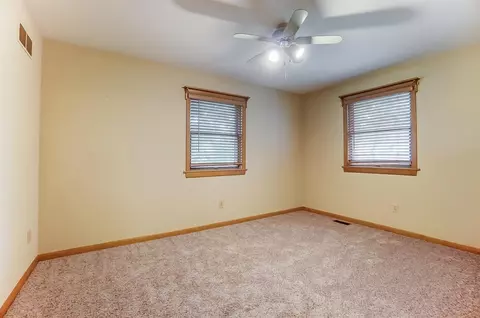 4283 Marcrest Dr, Cincinnati, OH 45211 photo 23