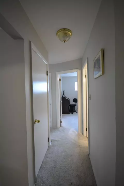 1048 Morado Dr, Cincinnati, OH 45238 photo 7