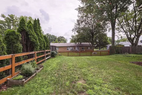 8614 Zenith Ct, Cincinnati, OH 45231 photo 28