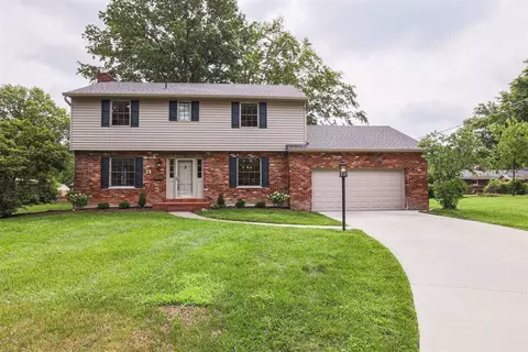 8614 Zenith Ct, Cincinnati, OH 45231 photo 1