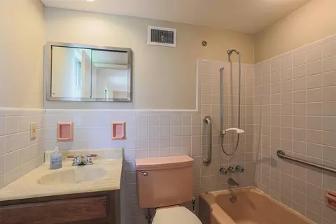 8614 Zenith Ct, Cincinnati, OH 45231 photo 18