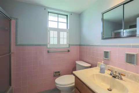 8614 Zenith Ct, Cincinnati, OH 45231 photo 23