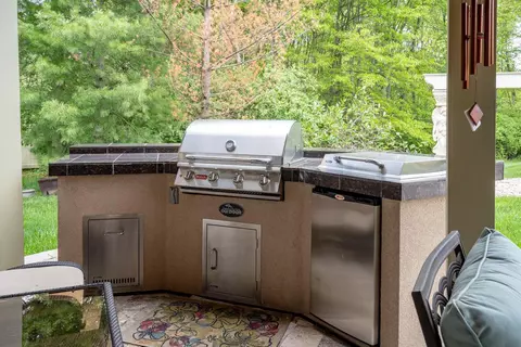 8158 Deer Path Ln, Cincinnati, OH 45243 photo 35