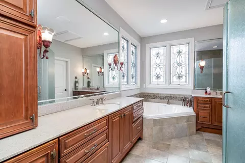 8158 Deer Path Ln, Cincinnati, OH 45243 photo 20