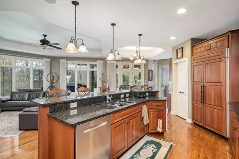8158 Deer Path Ln, Cincinnati, OH 45243 photo 9