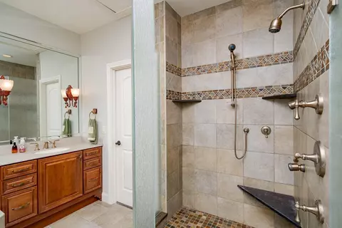 8158 Deer Path Ln, Cincinnati, OH 45243 photo 21