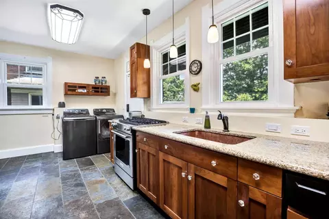 3950 Dickson Ave, Cincinnati, OH 45229 photo 16