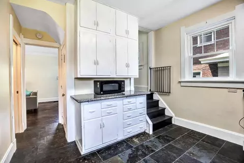 3950 Dickson Ave, Cincinnati, OH 45229 photo 21