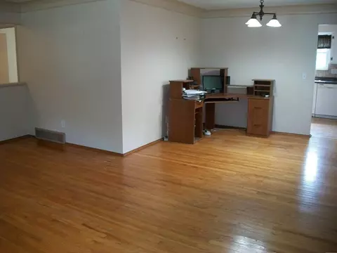 6730 Daly Rd, Cincinnati, OH 45224 photo 4