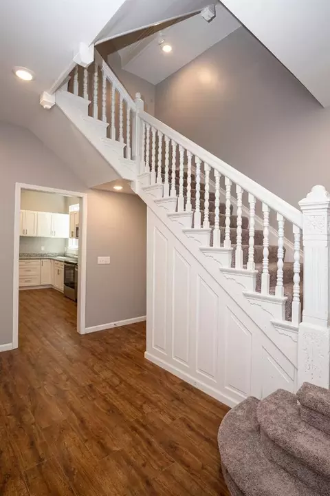 1250 First Ave, Cincinnati, OH 45205 photo 8