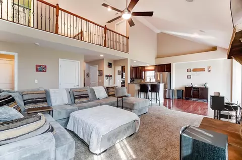 3152 Shadow Creek Ct, Hamilton, OH 45011 photo 2