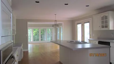9906 Pheasantwalk Ct, Evendale, OH 45241 photo 9