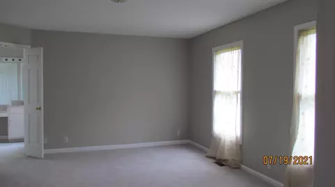 9906 Pheasantwalk Ct, Evendale, OH 45241 photo 13