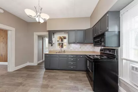 303 Vine St, Georgetown, OH 45121 photo 8