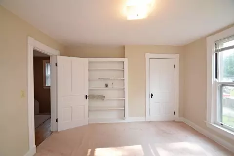 4722 Castle Pl, Cincinnati, OH 45227 photo 22