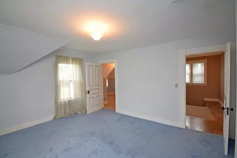 4722 Castle Pl, Cincinnati, OH 45227 photo 27