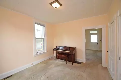 4722 Castle Pl, Cincinnati, OH 45227 photo 14
