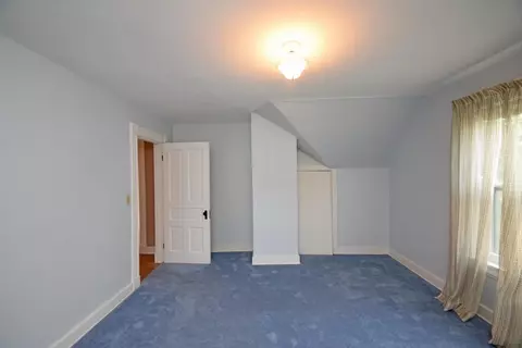 4722 Castle Pl, Cincinnati, OH 45227 photo 28