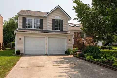 4624 Laurel View Dr, Cincinnati, OH 45244 photo 1