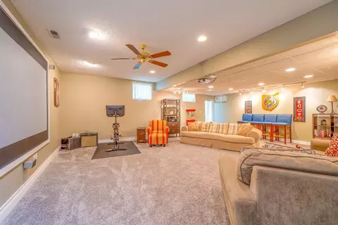 895 Garnoa Dr, Cincinnati, OH 45231 photo 28