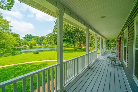 895 Garnoa Dr, Cincinnati, OH 45231 photo 9
