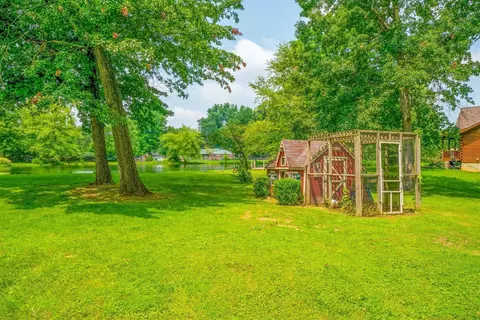 895 Garnoa Dr, Cincinnati, OH 45231 photo 30