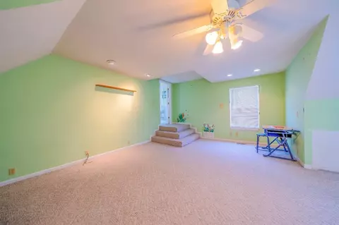 895 Garnoa Dr, Cincinnati, OH 45231 photo 25