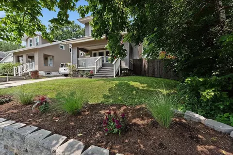 6740 Bramble Ave, Cincinnati, OH 45227 photo 2