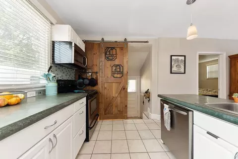 6740 Bramble Ave, Cincinnati, OH 45227 photo 10