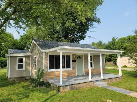 798 Spring St, Williamsburg, OH 45176 photo 2