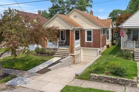 6902 Britton Ave, Cincinnati, OH 45227 photo 2