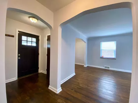 1808 Glendon Pl, Cincinnati, OH 45237 photo 2