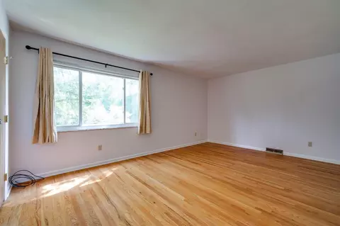 674 Evangeline Rd, Forest Park, OH 45240 photo 12
