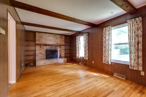 674 Evangeline Rd, Forest Park, OH 45240 photo 9