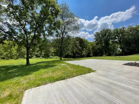201 Grove Rd, Woodlawn, OH 45215 photo 34